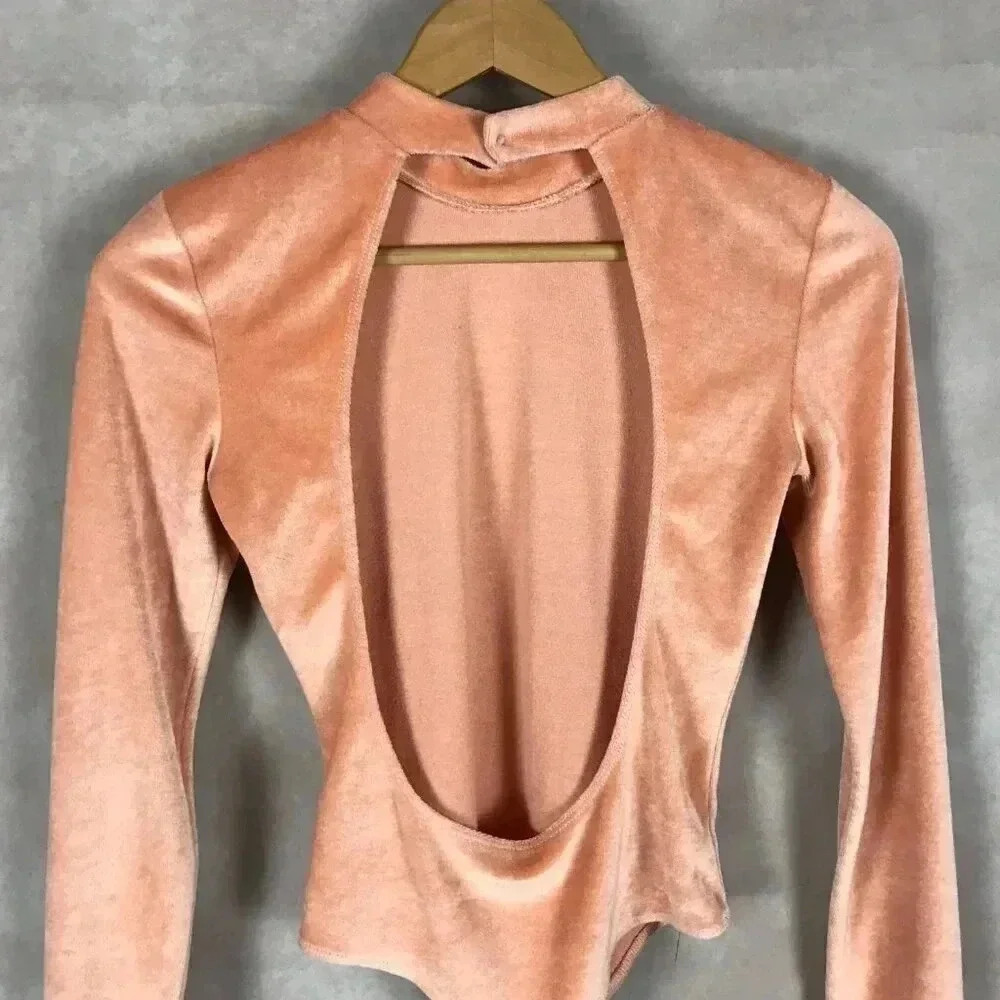 Urban Outfitters Velvet Long Sleeve Bodysuit SMALL - Picture 13 of 13